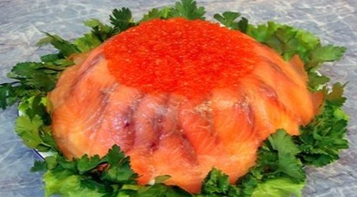 Рыбный торт-салат