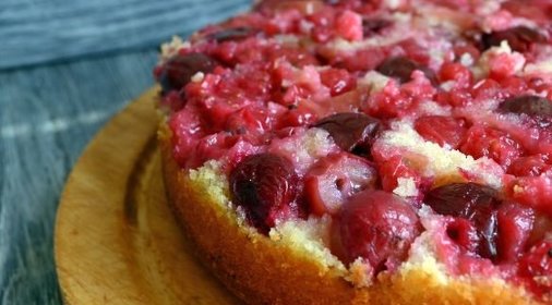 Турецкий торт с йогуртом и бананами