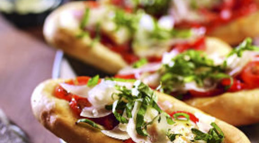 Ананасовый торт с орехами