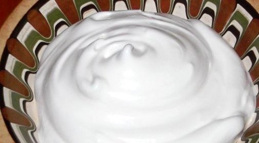 Белковый крем для украшения торта