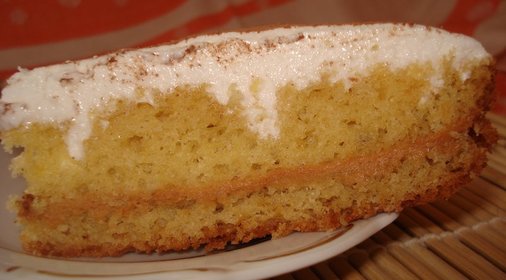 Торт с апельсиновым бисквитом и нежным суфле