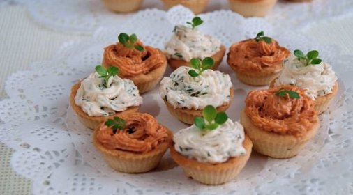 Апельсиновый торт с кедровыми орешками