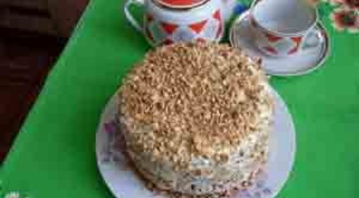 Бисквитный торт Февральский