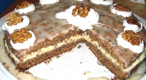 Пражский ореховый торт