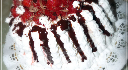 Тортик с клубникой