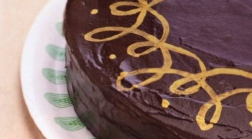 Торт бутербродный из хлеба с сыром, ветчиной и курицей