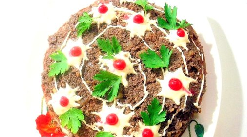 Печёночный торт с грибами