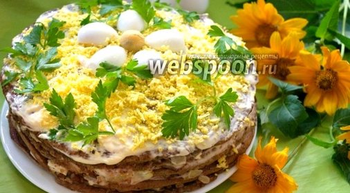 Печёночный торт из куриной печени с грецкими орехами и яйцом