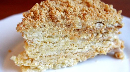 Торт «Наполеон» со сгущенным молоком