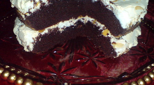 Торт Безе на шоколаде