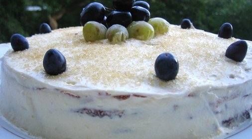 Медово-ягодный креп-торт