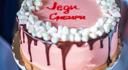 Бисквитный торт с крем-чиз