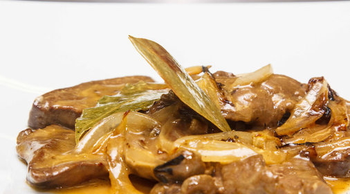 Медовый торт с орехами