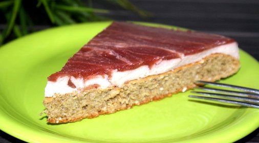 Низкокалорийный бананово-клубничный торт