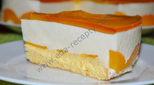 Сливочно-творожный торт с персиками