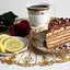 Карамельный торт со сливками