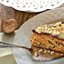 Морковный торт с грецкими орехами