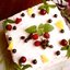 Торт с кусочками фруктов