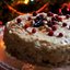 Рождественский торт с орехами и клюквенным желе