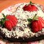 Шоколадный торт с черникой и вишней