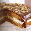 Шоколадно-ореховый торт со сливочным кремом