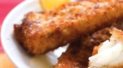 Кэробовый торт с лесными орехами