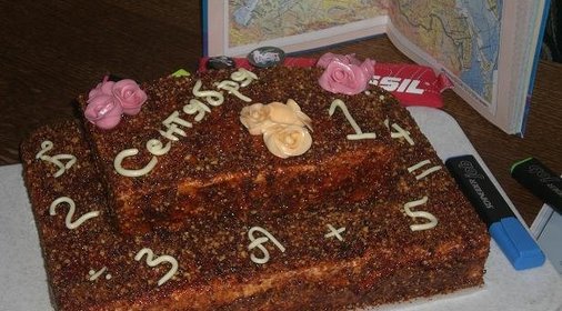 Торт к 1 сентябрю племешке :)
