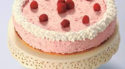 Малиновый творожный торт