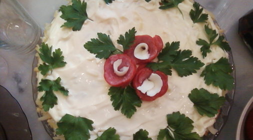 салат-торт Улыбка Весны