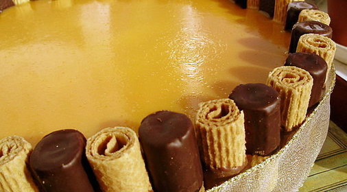 Торт с яичным ликером «Адвокат»