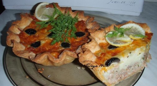 Закусочный тортик с тунцом