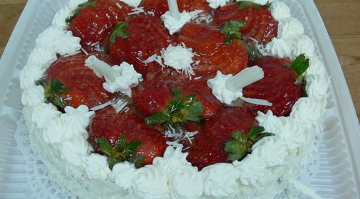 Торт Клубничный калейдоскоп