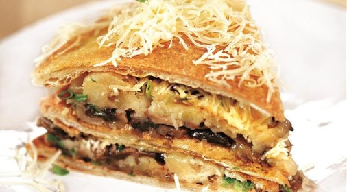 Торт Наполеон с картофельной и грибной начинкой