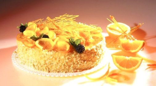 Торт с грецкими орехами и апельсинами