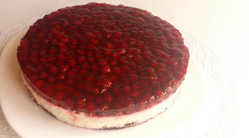 Творожной торт с вишней