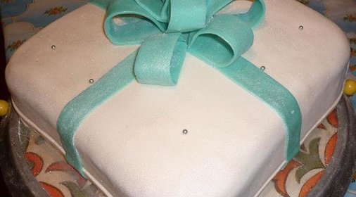 Торт Подарок на Новый год