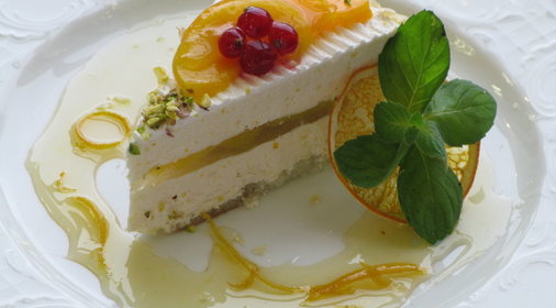 Торт Творожно-персиковый со вкусом маракуйи