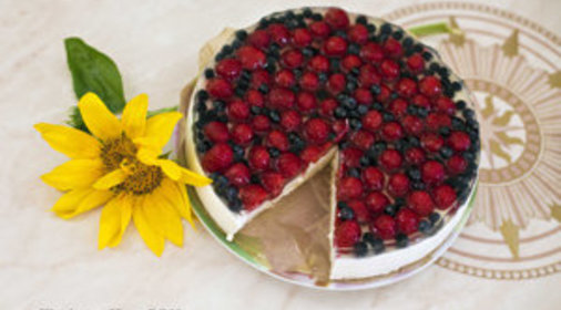 Творожный торт с малиной