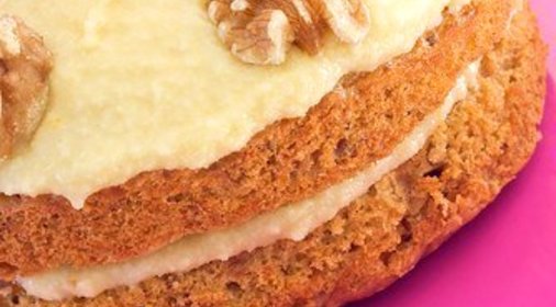 Медово-ореховый торт со сливочным кремом