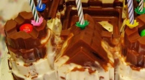 Бисквитный торт Мраморный замок