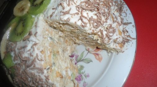 Торт из крекеров без выпечки