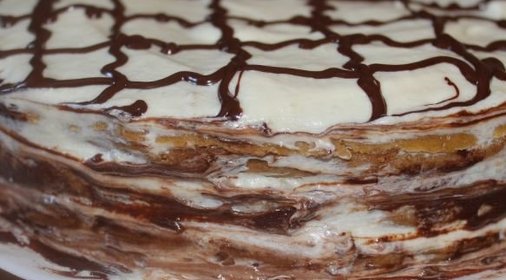 Сливочно-земляничный торт