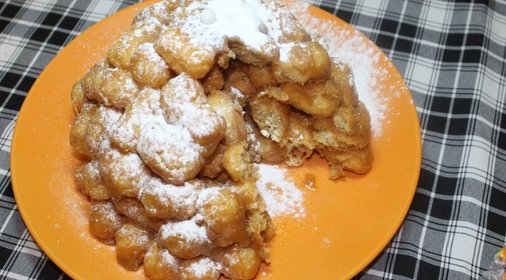 Торт без выпечки из кукурузных палочек. Видео