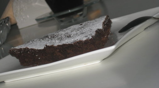 Не мусс,не флан-просто шоколадный торт без муки