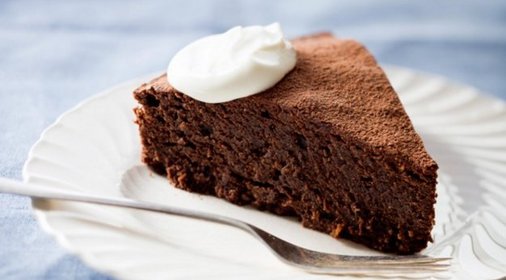 Шоколадный торт с киноа