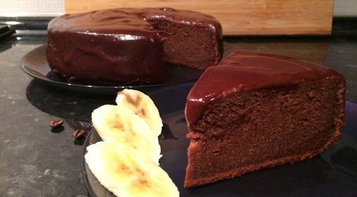 Шоколадно-банановый торт