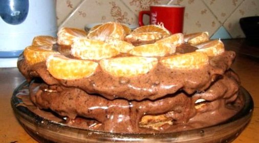 Шоколадный торт с орехами