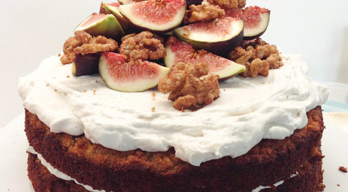 Торт с яблоками и инжиром