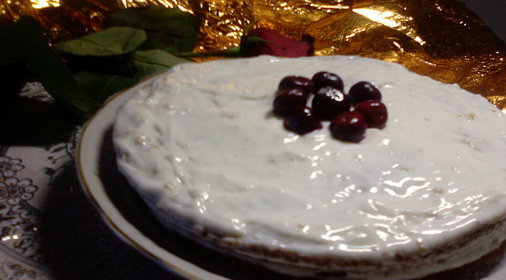 Торт Зимняя вишня в кругу семьи длинным зимним вечерком