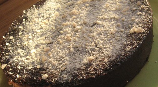 Шоколадный торт с чили